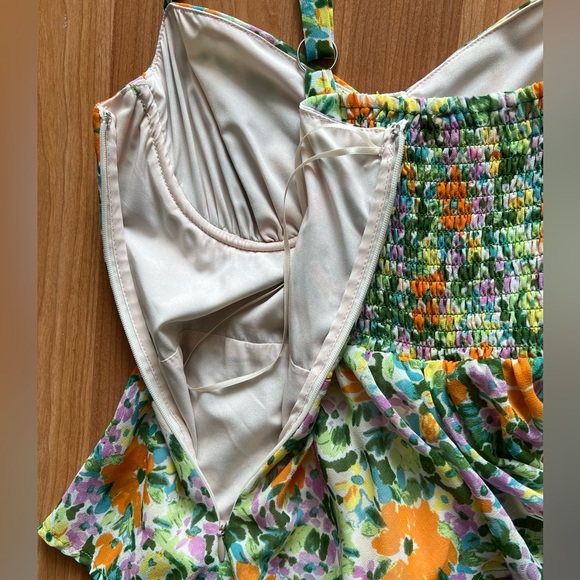 ASTR The Label Women's Midsummer Midi Dress Size S In Green Orange Floral - Picture 8 of 15